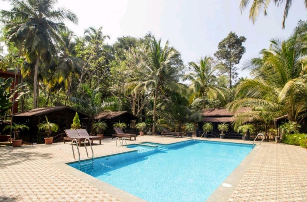 The Rainbows End Bed and Breakfast Madgaon Exteriör bild